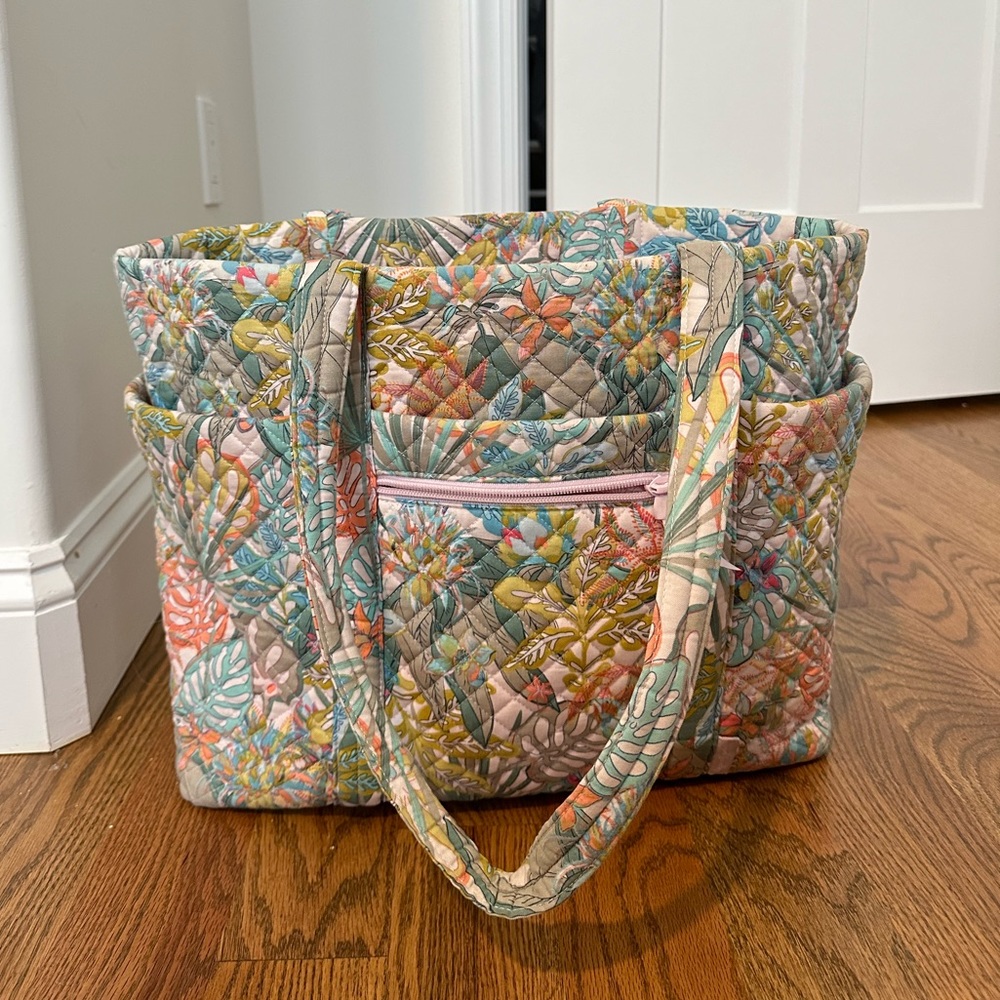 Vera Bradley Large Tote - rainforest canopy